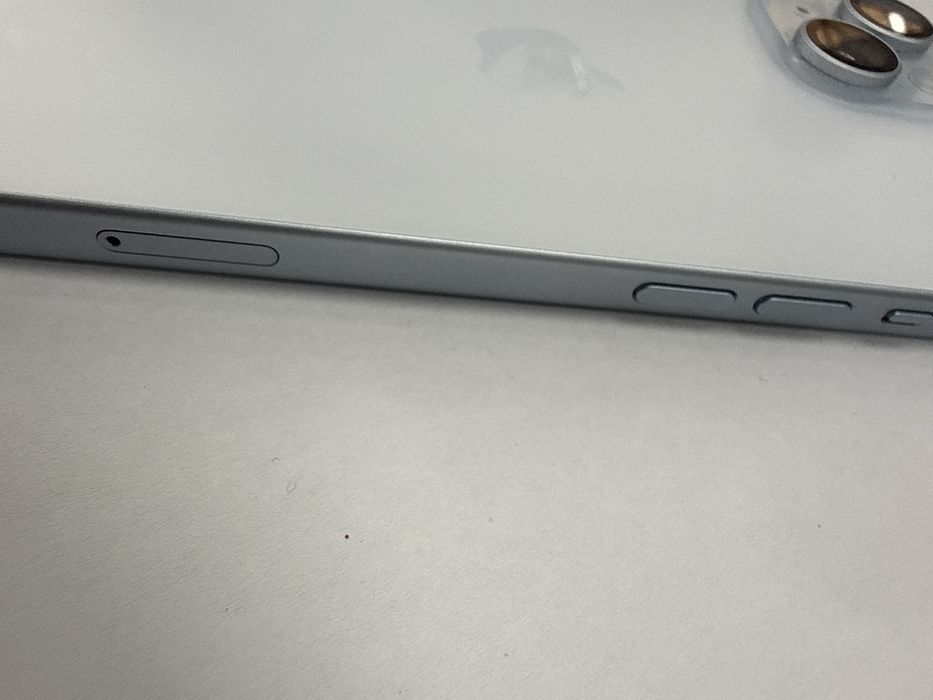 Iphone 15 128gb blue 100% 58цикъла Гаранция!