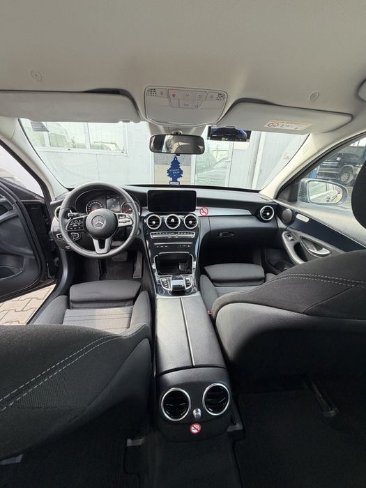 Mercedes benz c class 2019