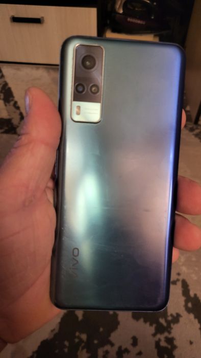 Продам смартфон.