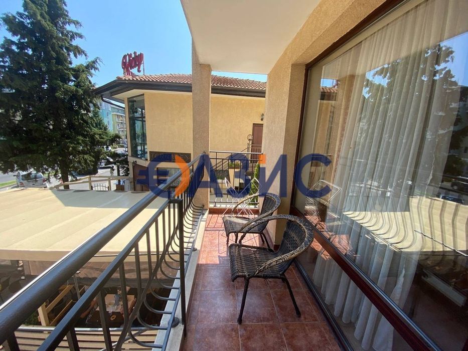 Продава се Тристаен апартамент в к.к. Слънчев бряг - 87 кв.м за 680 €/кв.м - Снимка #8