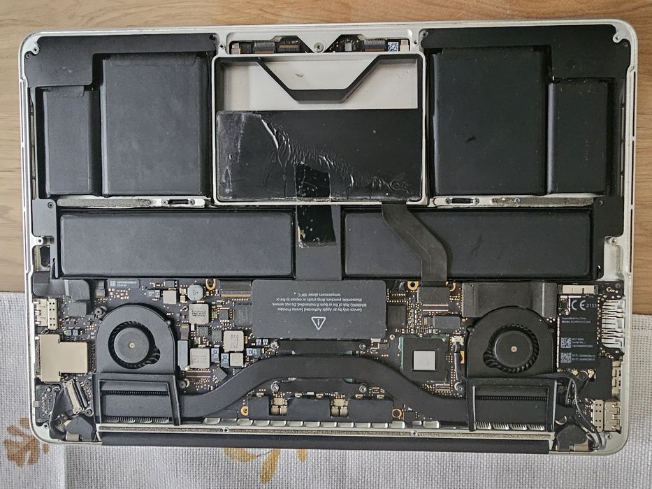 Macbook Pro 2012, Retina 13", на части