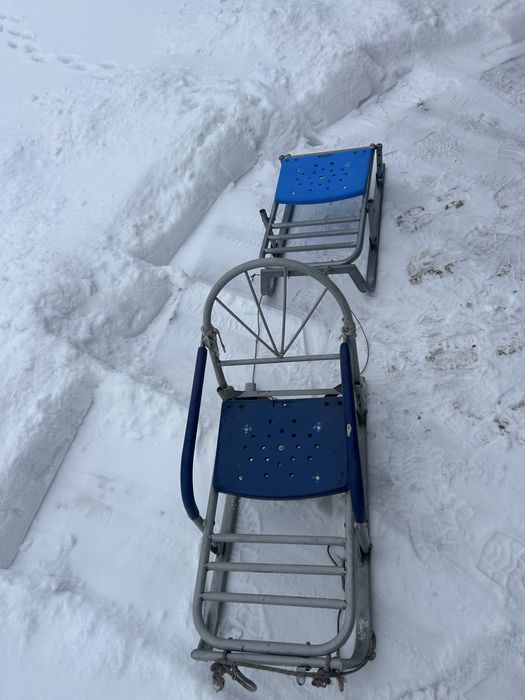 Санки обе за 8000тг