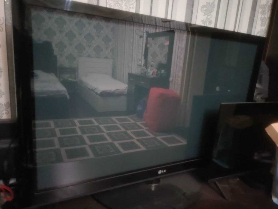 Телевизор LG срочно