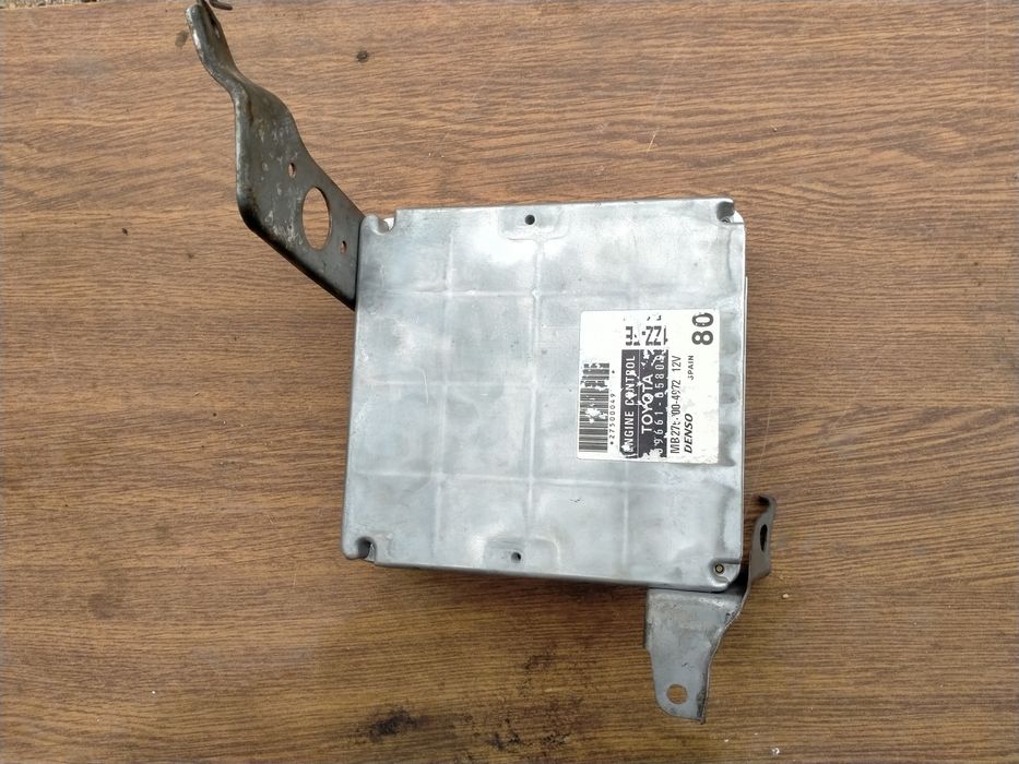 Продам ЭБУ Тайота Авенсис
