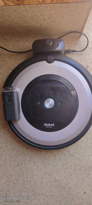 Irobot roomba E5 conectat la internet wifi