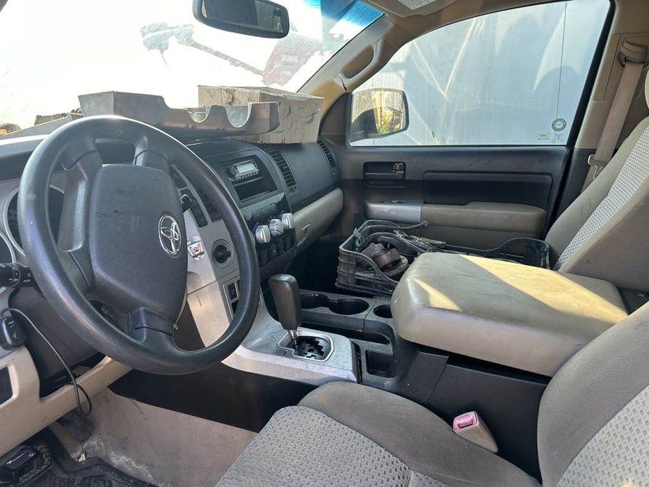 Toyota tundra 5.7