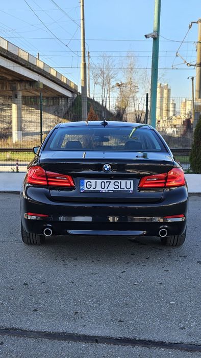 Vand Bmw G30 2017 înmatriculat recent