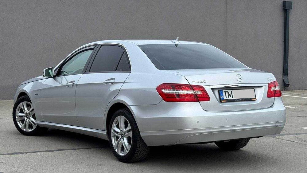 Mercedes-Benz E 220 KLASS 2.2 CDI Diesel BlueEffciency