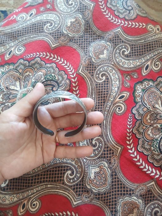 Kumush bilakuzuk