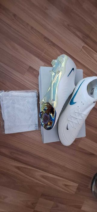 Vand urgent ghete de fotbal PHANTOM GX 2 ELITE CHROMATIC PACK NR 43!!