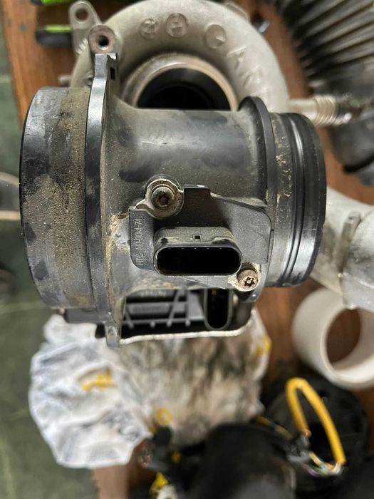 debitmetru aer audi a5 2.7tdi cama