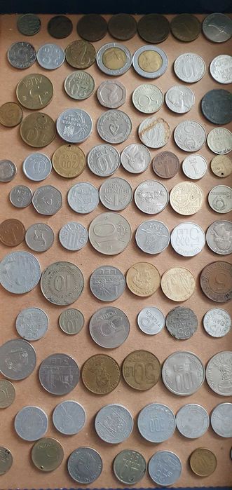 Monede si bancnote vechi, romanesti si straine. 1000 lei negociabil.