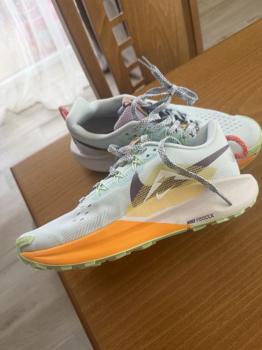 Nike Pegasus trail 5 gtx 25см/39номер