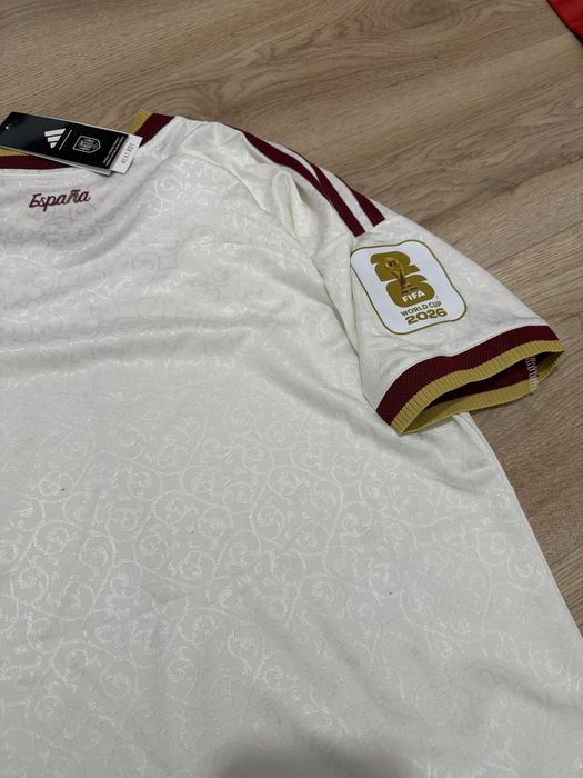 Tricou de fotbal Adidas originals spania spain marime M nou cu eticheta