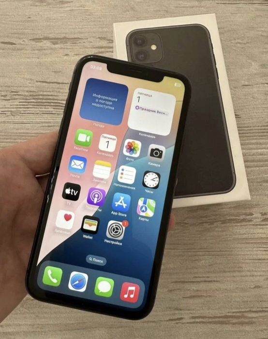 IPhone 11 c  128 гб памятью