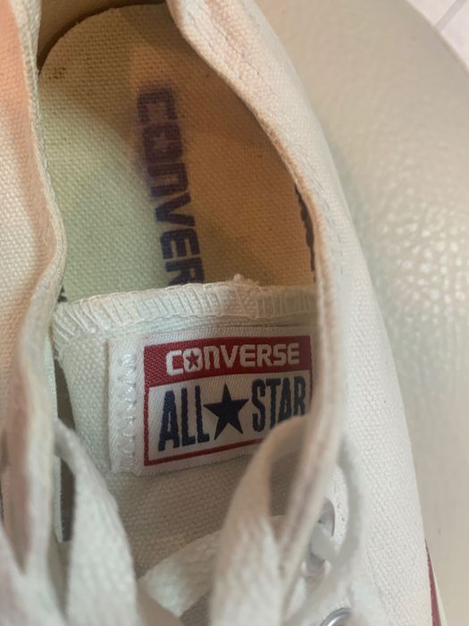 Кецове бели Converse