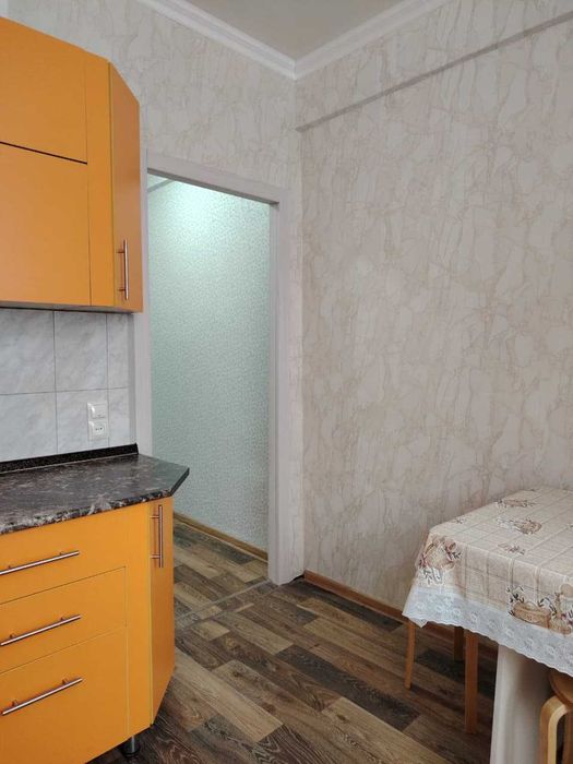 Продам 2-х квартиру в кирпичном доме на 2/4 эт пр.Н.Назарбаева д.44