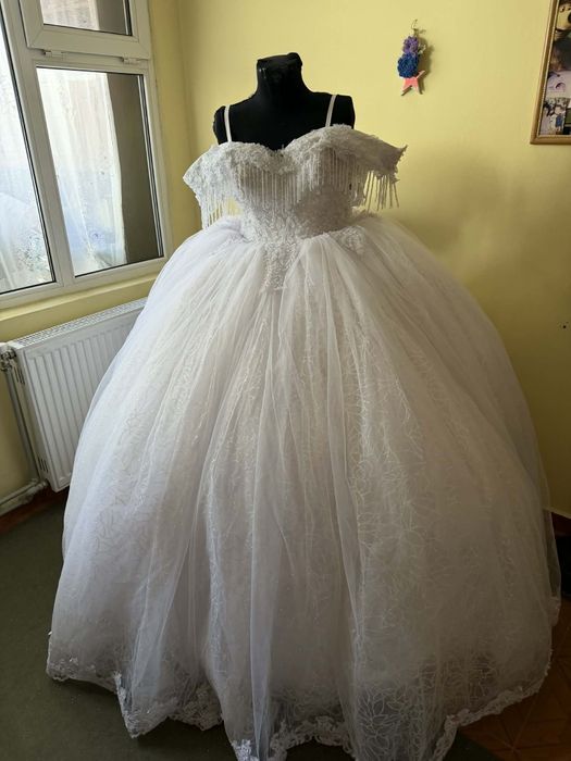 Булченска рокля  носена веднъж