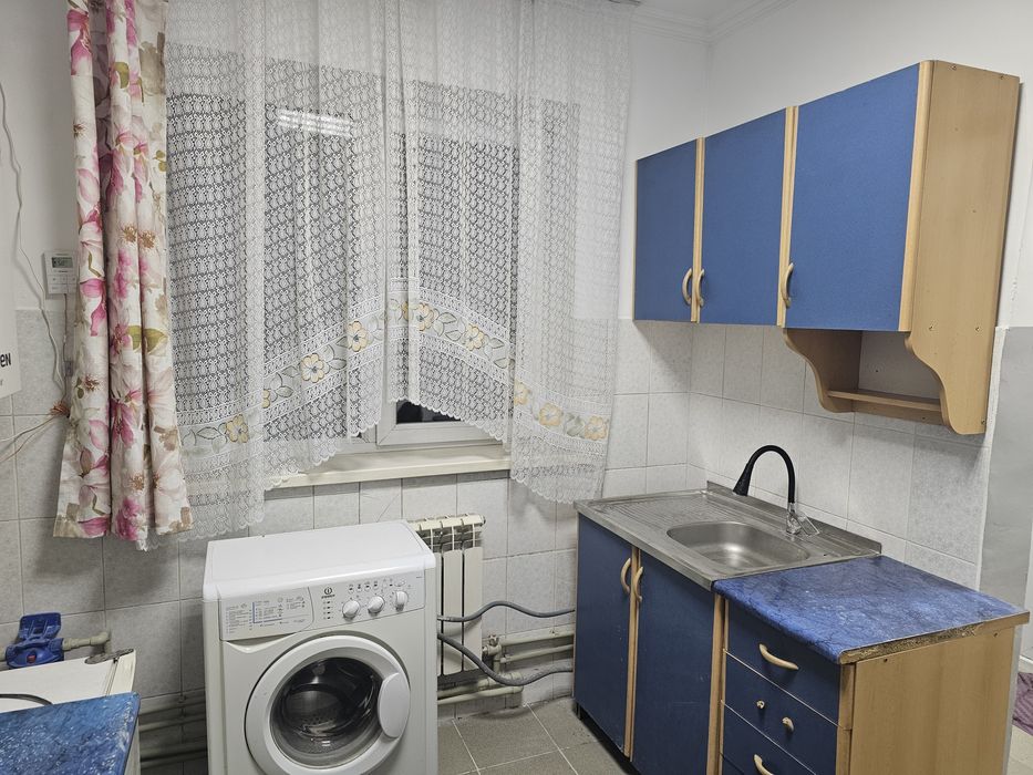 Сдам комнату с кухней долгосрочно