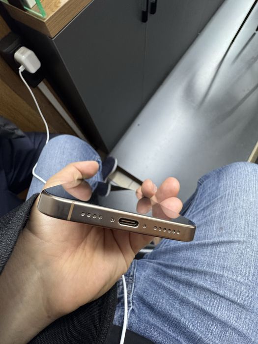 Iphone 16 promax 512 desert