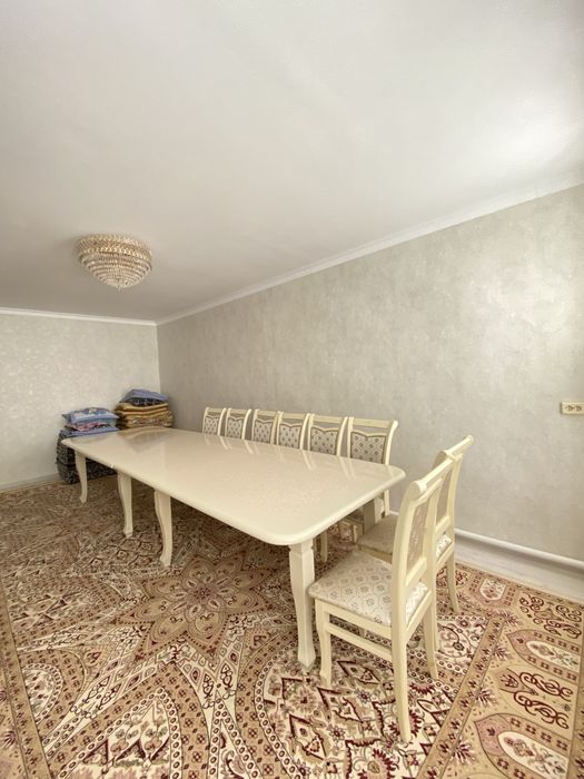 Продаю стол и стуля. 100мын