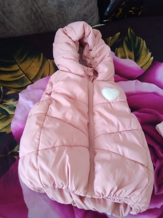 Отдам детские вещи даром