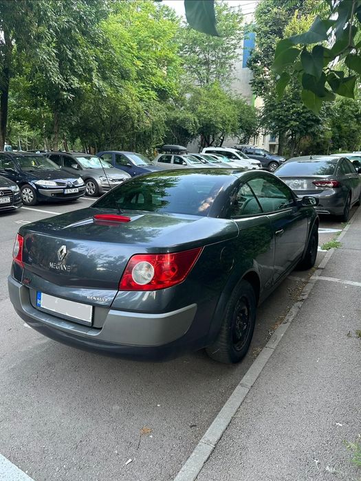 Se vinde Renault