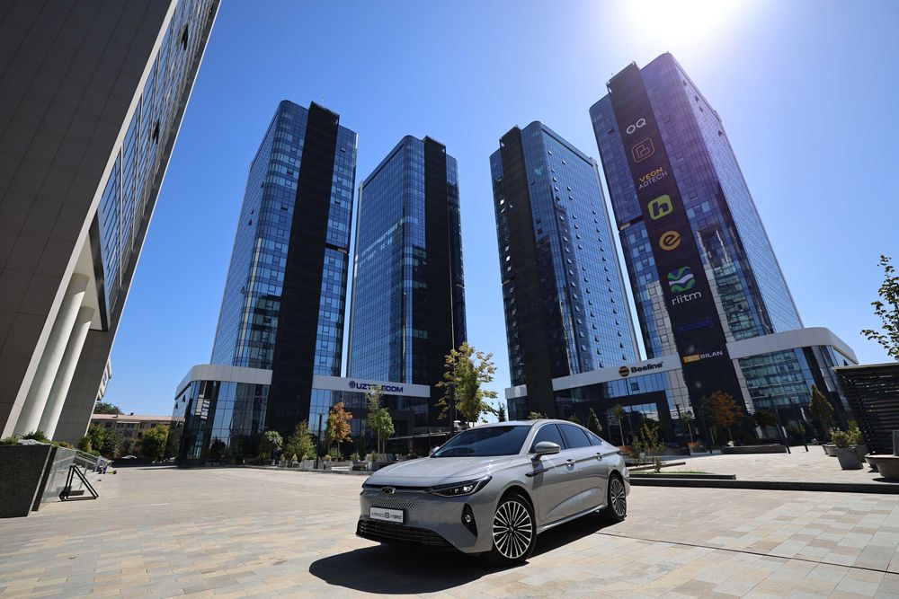 Chery Arrizo 8 Hybrid