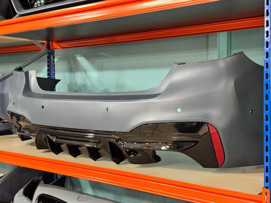 Bara Spate BMW Seria 5 G30 M5 Sport Design