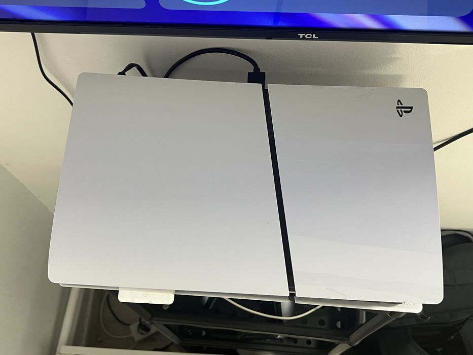 PS5 Slim Digital Edition, 1TB + Controller