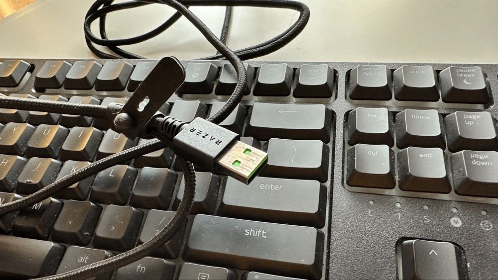 Tastatura gaming RGB Razer Ornata V2