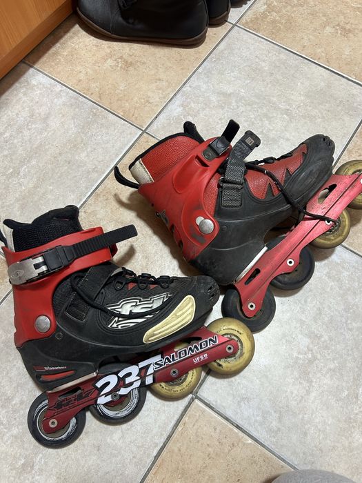 Роликовые коньки