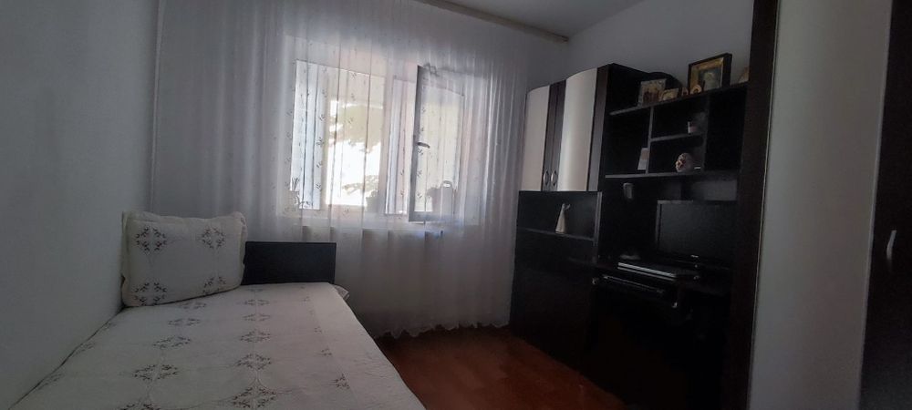 Mobila dormitor mic