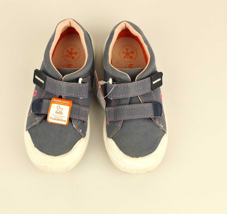 Комфортни и удобни нови кецове на марката Biomecanics.