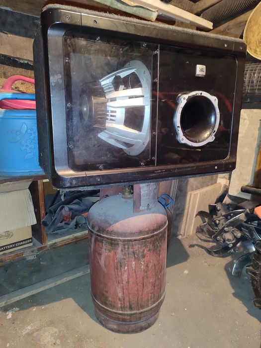 Сабвуфер JBL GTO 1214BP