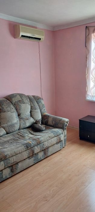 Одно комнатный дом во дворе