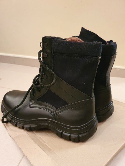 Мъжки обувки от естествена кожа