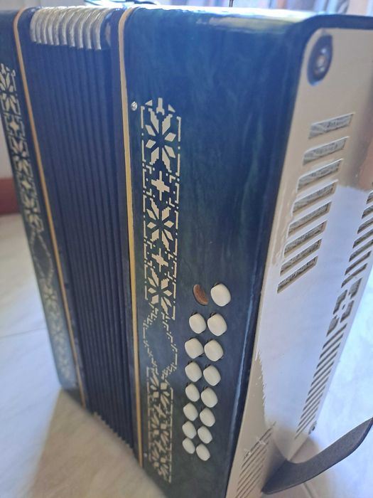 Детски играчки акордеон