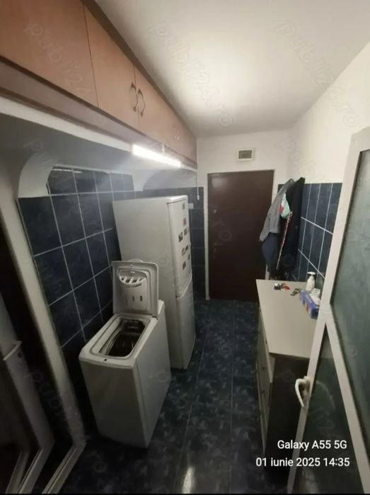 Apartament 2camere de vânzare.