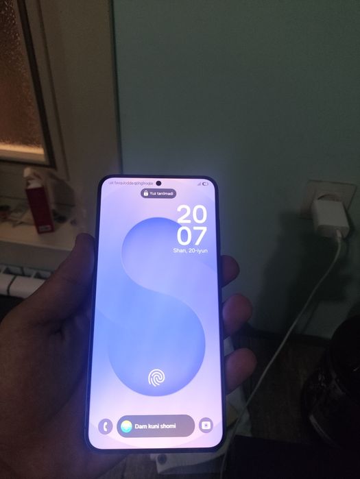 Samsung Galaxy S25+ plus