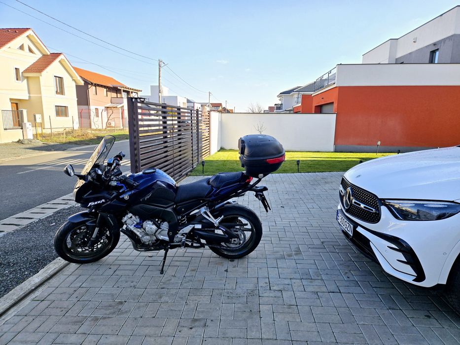 Vând Yamaha FZ1 fazer