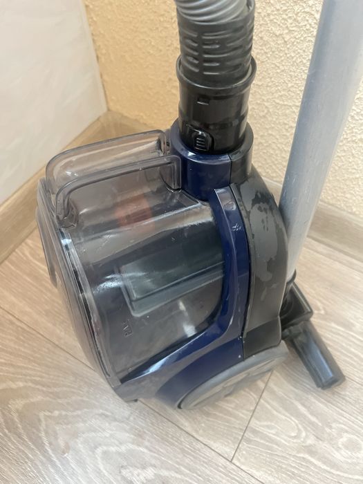 Пылесос Philips рабочий