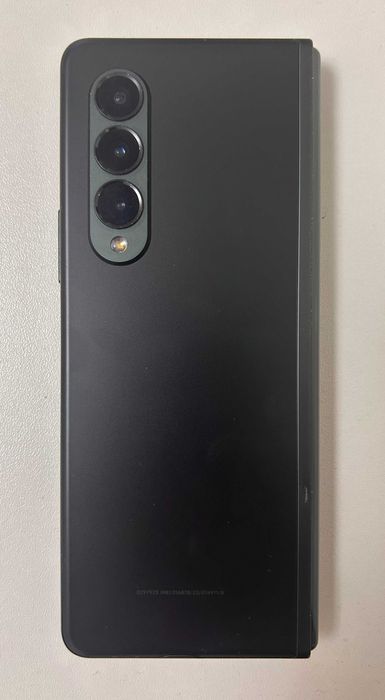 Samsung Galaxy Z Fold 3 5G Б/У