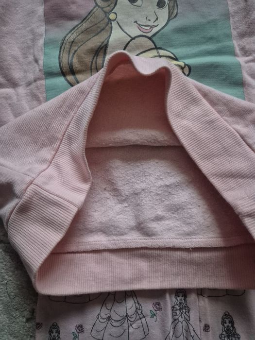 Seturi fetite rapunzel si belle . George 110 4-5ani