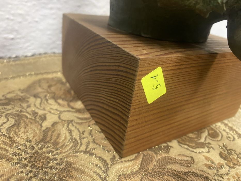 Порцеланови бюстове 1930 г с патина подпис A Moreau