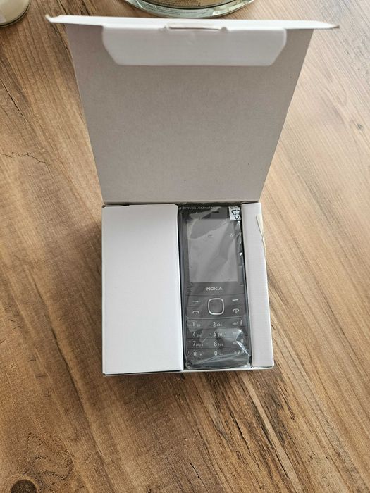 NOKIA 225 4G/ Чисто нов