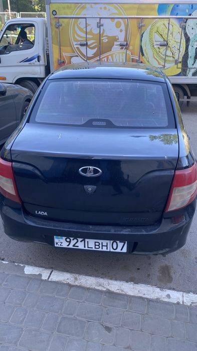 Lada Granta 2012
