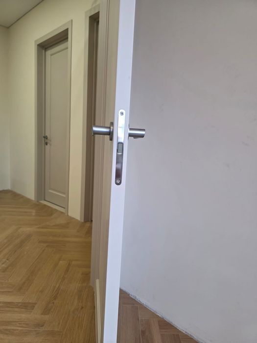 Установка дверей