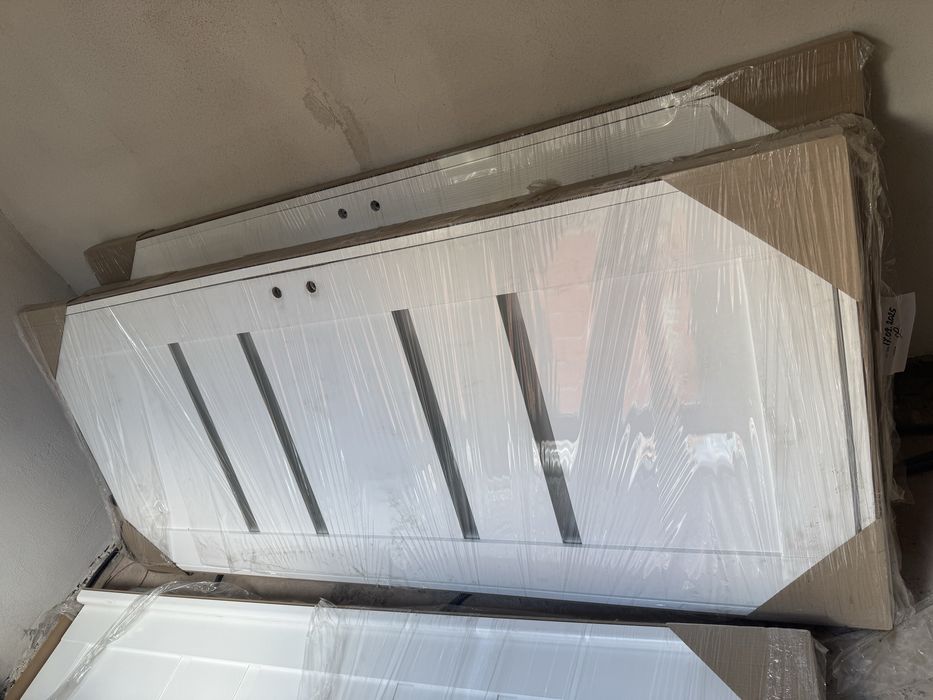 Vand usi interior