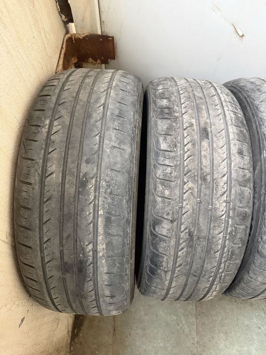 4 штук покрышка сатыладыыыыы